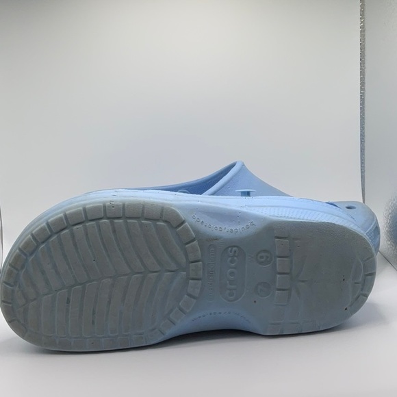 LADIES BLUE CROCKS 9W - Picture 3 of 5